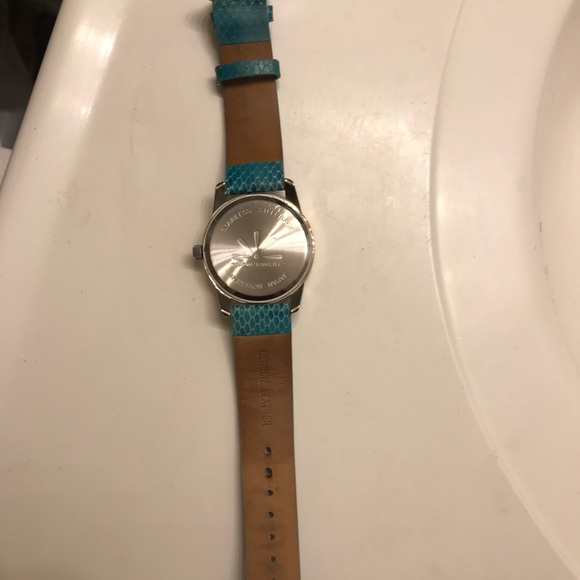 Watch - Picture 4 of 6